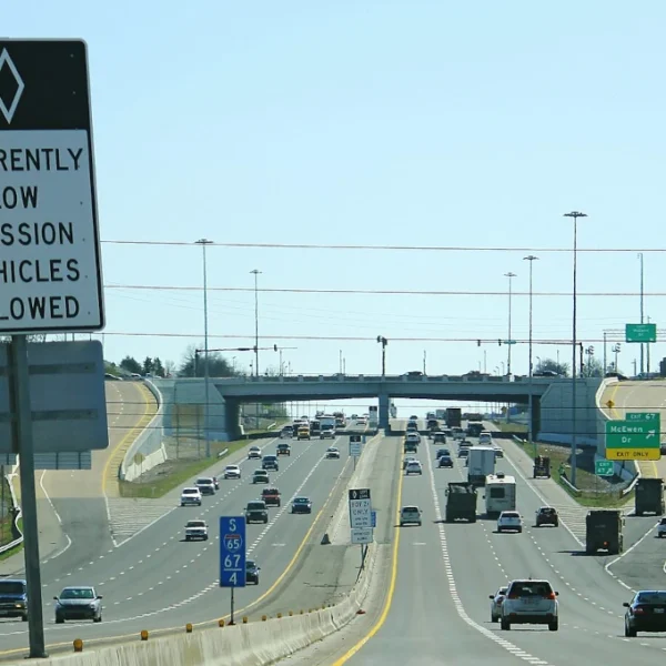 Pending federal change affects alternative fuel vehicles in HOV lanes